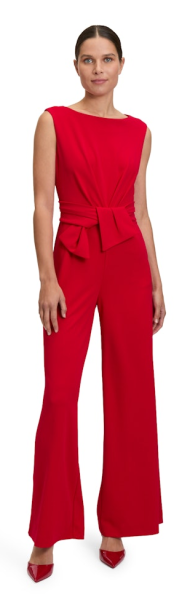 Jumpsuit in red rose